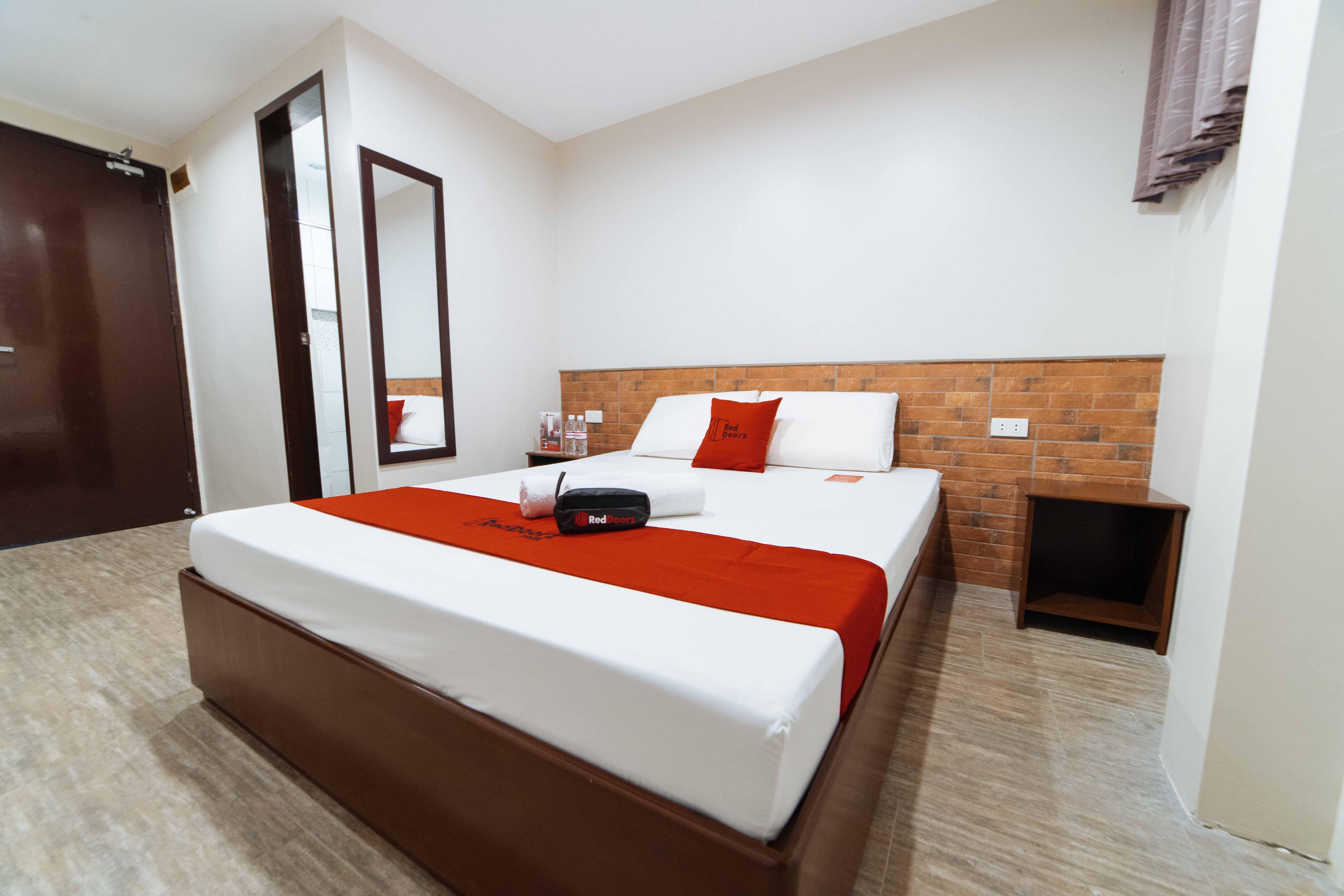 Reddoorz At Traveler'S Inn Bajada Davao City Exteriér fotografie